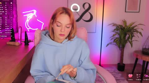 Snapshot of amanda__fox chatting on 02-03-25, 04:52 Amanda fox online show from 02-03-25, 04:52