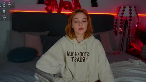 Snapshot of amanda__fox chatting on 02-23-25, 03:45 Amanda fox online show from 02-23-25, 03:45