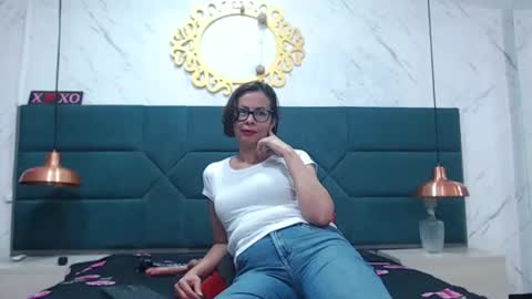 Snapshot of amanda_ramirez chatting on 01-06-26, 10:01 amanda_ramirez online show from 01-06-26, 10:01