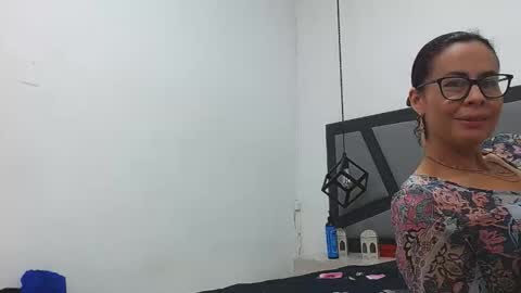 Snapshot of amanda_ramirez chatting on 01-17-26, 11:19 amanda_ramirez online show from 01-17-26, 11:19