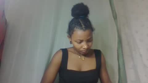 Snapshot of amandaaa25 chatting on 09-14-25, 06:45 amandaaa25 online show from 09-14-25, 06:45