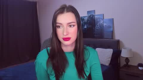 Snapshot of amandaair chatting on 12-16-25, 12:32 AmandaAir online show from 12-16-25, 12:32