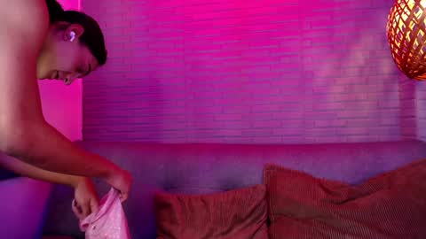 Snapshot of amandableade chatting on 01-08-25, 07:24 A M A N D A online show from 01-08-25, 07:24