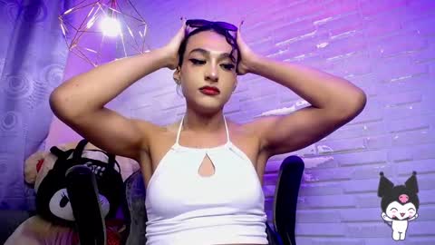 Snapshot of amandableade chatting on 02-18-25, 10:03 A M A N D A online show from 02-18-25, 10:03