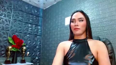 amandaleon online show from 01-22-25, 06:52