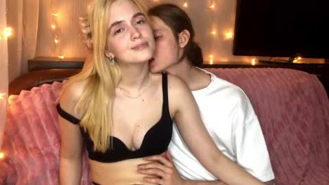 Snapshot of amandatalk chatting on 02-13-25, 11:17 amandatalk online show from 02-13-25, 11:17