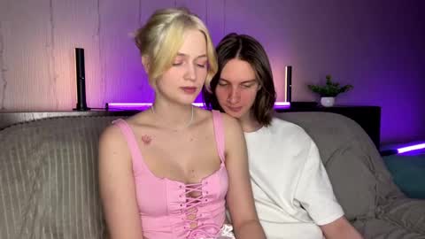 Snapshot of amandatalk chatting on 03-08-25, 05:17 amandatalk online show from 03-08-25, 05:17