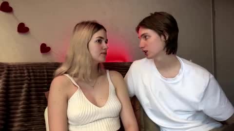 Snapshot of amandatalk chatting on 10-05-25, 05:50 amandatalk online show from 10-05-25, 05:50