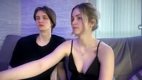 Snapshot of amandatalk chatting on 11-09-25, 06:44 amandatalk online show from 11-09-25, 06:44