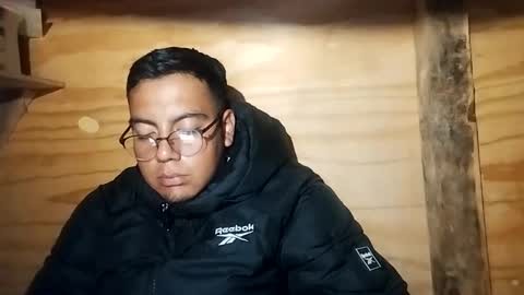 Snapshot of amante699 chatting on 02-21-25, 04:07 Adicto al sexo online show from 02-21-25, 04:07