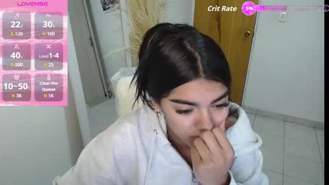 Snapshot of amara_silk chatting on 09-29-25, 10:09 amara_silk online show from 09-29-25, 10:09