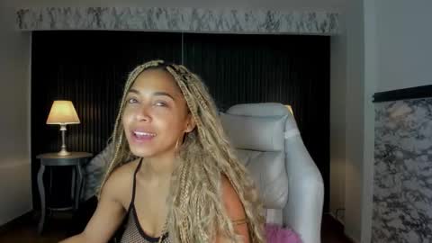 Snapshot of amarafire chatting on 02-12-26, 01:06 Amara Fire Online 700 to 1400 GTM-5 online show from 02-12-26, 01:06