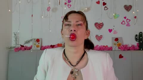 AmaraMoon  online show from 10-06-25, 08:39