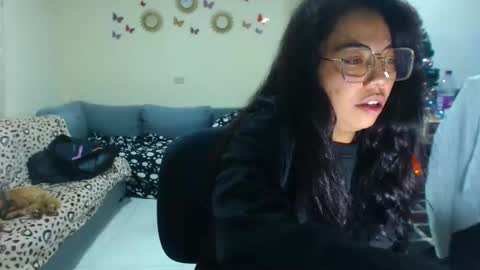 Amara Julia online show from 12-22-25, 03:58