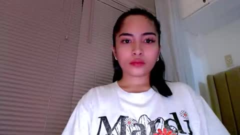 Amariah Holly online show from 12-05-25, 11:52