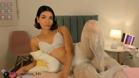  Mar  independent model  online show from 11-15-25, 02:53