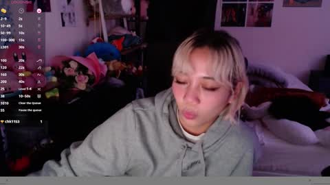 leash online show from 02-03-25, 08:02