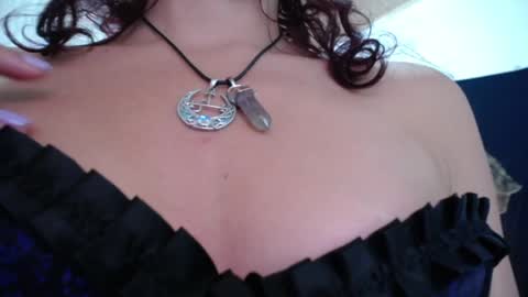 Amatista  Next stream 9 DEC 1 PM COLOMBIAN TIME  miss u and love u online show from 02-02-25, 12:51