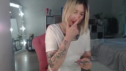 Snapshot of amayamalina chatting on 08-05-26, 03:48 Malina online show from 08-05-26, 03:48