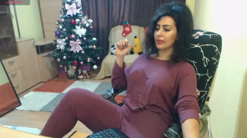 Snapshot of amazinerika chatting on 01-04-25, 07:13 Amazinerika online show from 01-04-25, 07:13