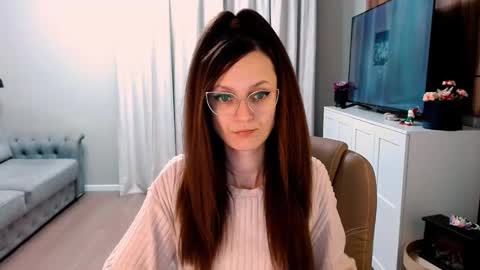 Izza online show from 12-12-24, 03:05