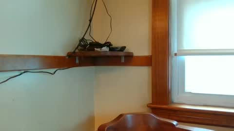 So many calling me Laura but i am Lora now i know Lora is SpanishLaura is EnglishLori is Italian so can call me those name online show from 11-05-25, 04:51