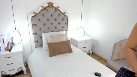 Sara online show from 03-04-25, 11:29