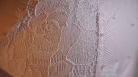 Snapshot of ambar_rosse25 chatting on 09-10-25, 11:43 Julieta online show from 09-10-25, 11:43