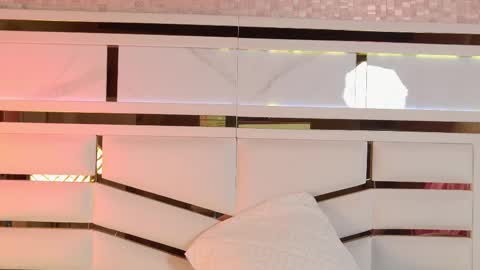 Snapshot of ambar_rosse25 chatting on 12-01-25, 11:48 Julieta online show from 12-01-25, 11:48