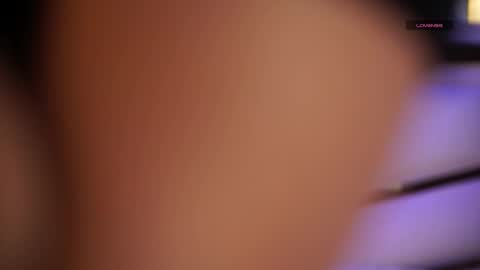 Snapshot of ambar_rosse25 chatting on 12-18-25, 11:38 Julieta online show from 12-18-25, 11:38