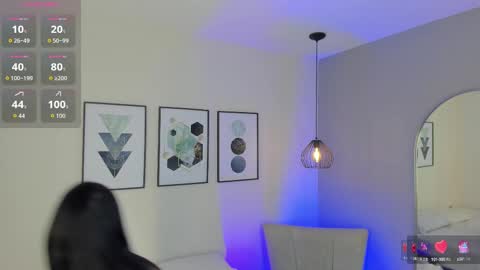 ambarevans_ online show from 09-17-25, 11:34