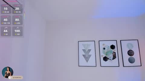 ambarevans_ online show from 11-08-25, 11:43