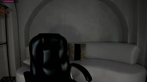 Ambar  online show from 11-05-25, 11:32