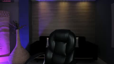 Ambar  online show from 12-17-25, 11:49