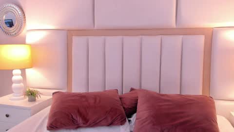 Snapshot of ambarsantany chatting on 01-16-25, 02:41 AmbarSantany  online show from 01-16-25, 02:41