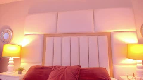 Snapshot of ambarsantany chatting on 02-06-25, 10:21 AmbarSantany  online show from 02-06-25, 10:21