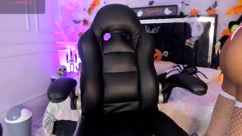 Cody amber online show from 10-30-25, 12:28