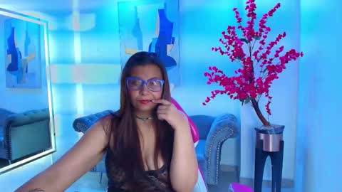 amber__rouge online show from 02-26-26, 03:27