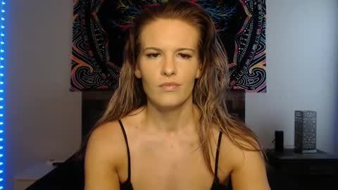 Snapshot of amber__xoxo chatting on 02-19-25, 03:16 Amber online show from 02-19-25, 03:16