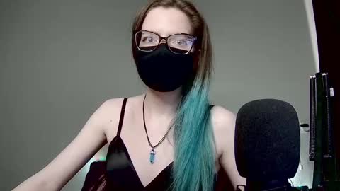 Snapshot of amber_candyfloss chatting on 02-12-25, 05:58 Amber non-nude model online show from 02-12-25, 05:58