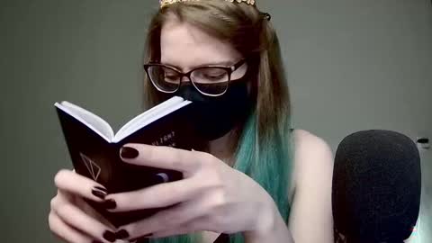 Snapshot of amber_candyfloss chatting on 03-04-25, 01:45 Amber non-nude model online show from 03-04-25, 01:45