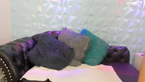 Amber online show from 04-22-26, 11:56