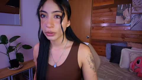 amber_curly online show from 04-16-26, 07:25