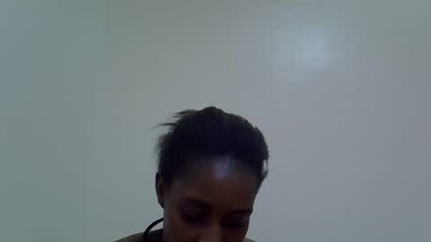 Snapshot of amber_cutie2 chatting on 03-11-25, 10:42 amber_cutie2 online show from 03-11-25, 10:42