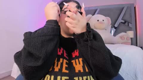 Amber  online show from 10-27-25, 12:09