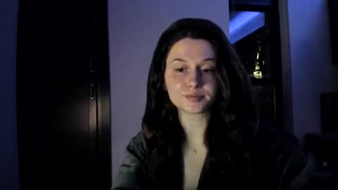 amberkinsley online show from 12-15-24, 07:46