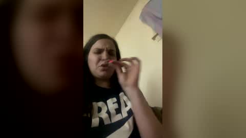 Snapshot of amberkni chatting on 02-18-26, 06:31 amberkni online show from 02-18-26, 06:31