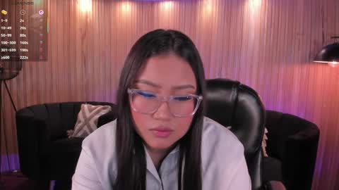 Snapshot of amberlewis_ chatting on 11-14-25, 03:27 Amber online show from 11-14-25, 03:27