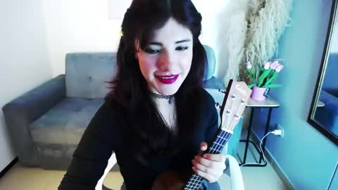 Snapshot of amberpixie_ chatting on 05-15-26, 02:29 Amber online show from 05-15-26, 02:29