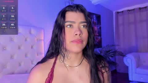 Snapshot of amberr_rousse chatting on 09-22-25, 12:18 MISS AMBERR online show from 09-22-25, 12:18